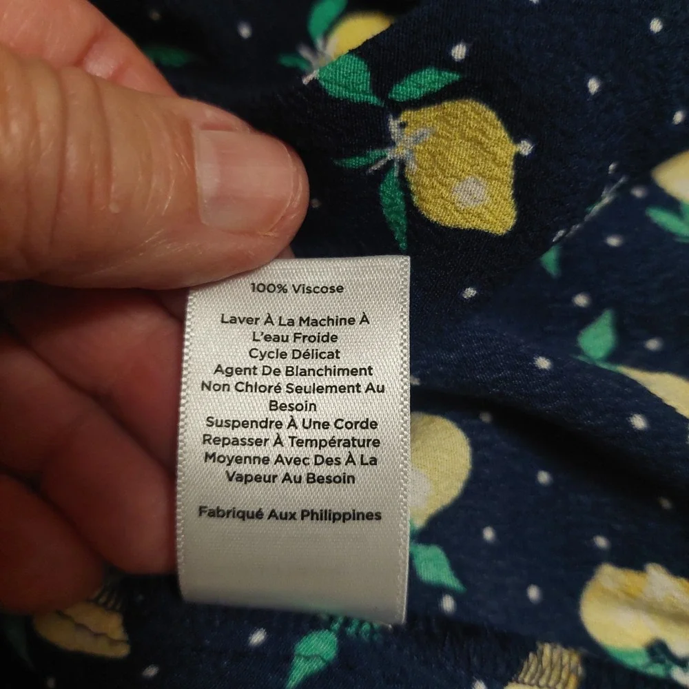 Talbots Shirt Dress 14 Navy Yellow Lemons Button Front Belted Midi Cottage Core - Picture 12 of 12